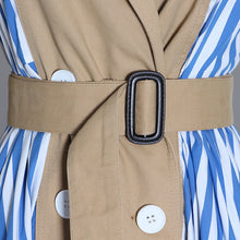 画像をギャラリービューアに読み込む, ブルーストライプ切り替えトレンチコート