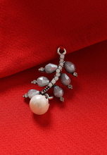 画像をギャラリービューアに読み込む, フラウンスチャーム襟付きワンピース