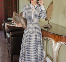 画像をギャラリービューアに読み込む, 【AKB48 馬嘉伶 様、長谷川玲奈 様、山田麻莉奈 様ご着用】ブルーギンガムチェックワンピース