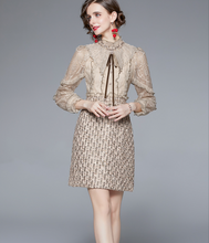 画像をギャラリービューアに読み込む, 【神宿 塩見きら 様ご着用】エクリュレースフリルワンピース