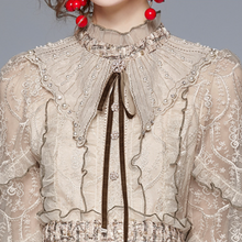 画像をギャラリービューアに読み込む, 【神宿 塩見きら 様ご着用】エクリュレースフリルワンピース