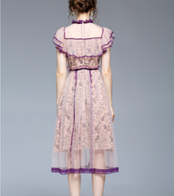 画像をギャラリービューアに読み込む, 【中川翔子様、神宿 羽島みき様 ご着用】ピンクパープル 小花柄 ネックリボン レースワンピース