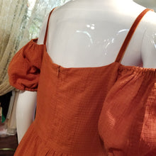 画像をギャラリービューアに読み込む, レトロオレンジ オフショルワンピース