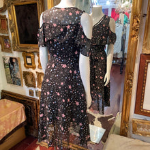 画像をギャラリービューアに読み込む, チャーム付き 星柄 オープンショルダーワンピース