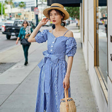 画像をギャラリービューアに読み込む, ブルーストライプ オフショルダー ワンピース