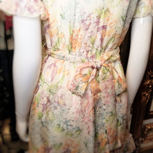 画像をギャラリービューアに読み込む, 【黒澤詩音様 ご着用】パステルフラワー シフォンフリルワンピース