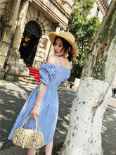 画像をギャラリービューアに読み込む, ブルーストライプ オフショルダー ワンピース