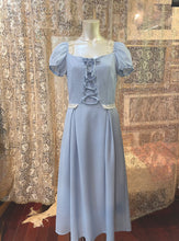 画像をギャラリービューアに読み込む, パステルブルー スクエア レースアップワンピース
