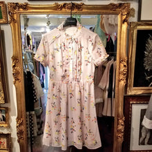 画像をギャラリービューアに読み込む, 花柄 グリッターライン フリルワンピース