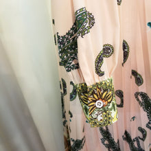 画像をギャラリービューアに読み込む, 【小清水亜美様 ご着用】エスニックオーナメント柄ワンピース