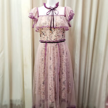 画像をギャラリービューアに読み込む, 【中川翔子様、神宿 羽島みき様 ご着用】ピンクパープル 小花柄 ネックリボン レースワンピース