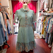 画像をギャラリービューアに読み込む, 【渡邉心結様 ご着用】小花柄レースワンピース