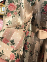 画像をギャラリービューアに読み込む, 【残り1点】ローズ柄 ロングワンピース
