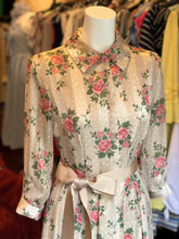 画像をギャラリービューアに読み込む, 【残り1点】ローズ柄 ロングワンピース